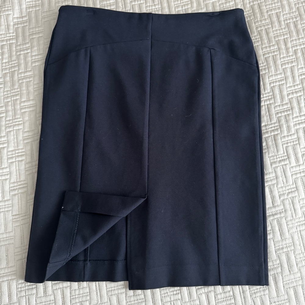 Ann Taylor Classic Ponte Navy Skirt - Picture 3 of 8
